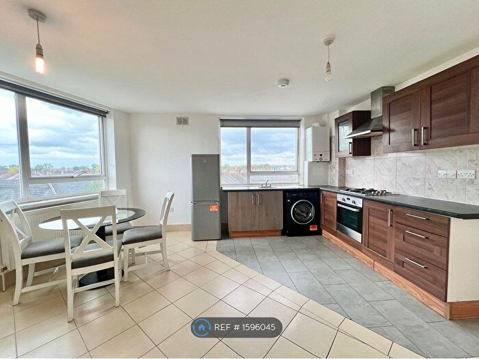 1 Bedroom Flat To Rent In London Road, London, SM4