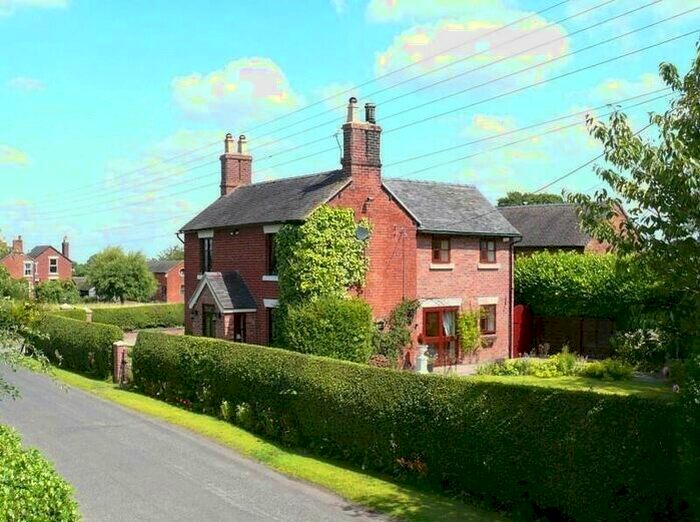 4 Bedroom Detached House To Rent In Paddock Lane, Audlem, Crewe, CW3