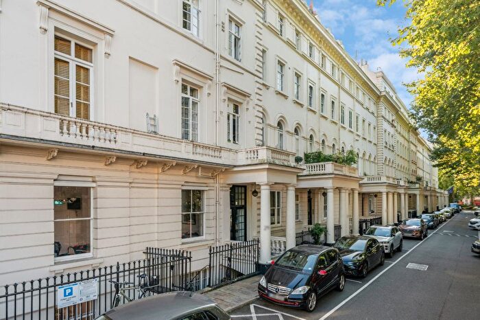 1 Bedroom Flat For Sale In Westbourne Terrace, Bayswater, W2