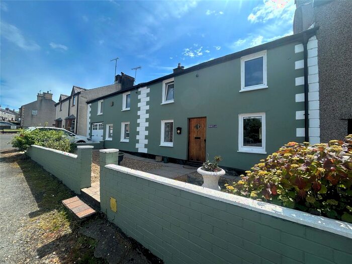 4 Bedroom Terraced House For Sale In High Street, Llannerch-Y-Medd, Anglesey, Sir Ynys Mon, LL71