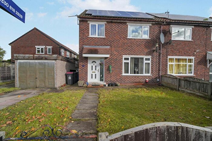 3 Bedroom Semi Detached House For Sale In Trippier Road, Manchester, M30