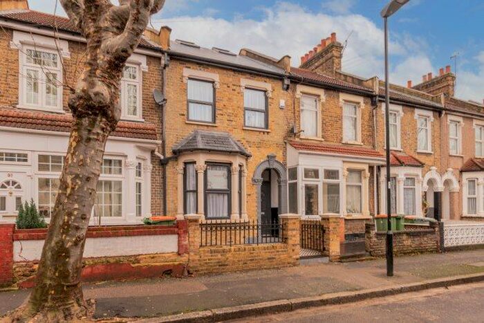 3 Bedroom Property To Rent In Denbigh Road, London, E6
