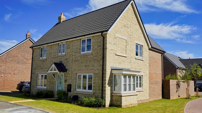 4 Bedroom Detached House For Sale In Pound Field Road, Aston, Bampton, OX18