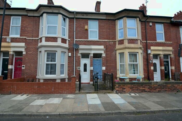 2 Bedroom Apartment To Rent In Belford Terrace, North Shields, NE30