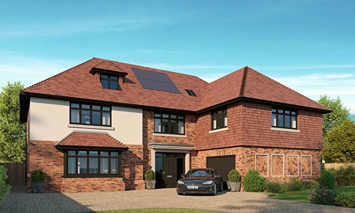 5 Bedroom Detached House For Sale In Hammondswick, Harpenden, AL5