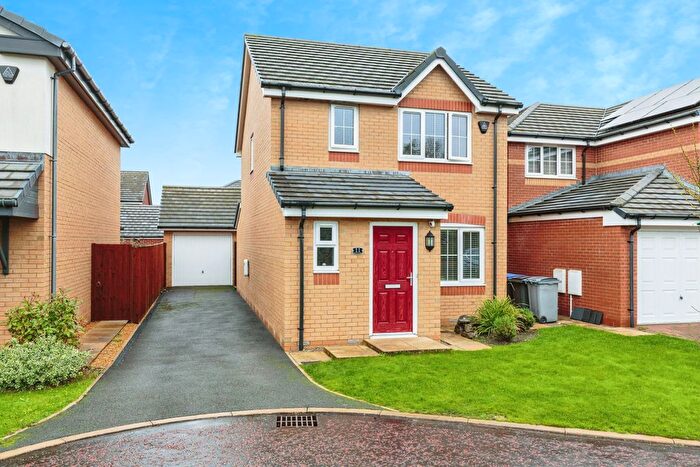 3 Bedroom Detached House For Sale In Redwood Avenue, Blackpool, FY4