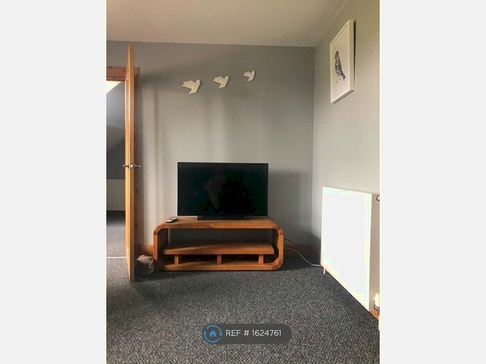 2 Bedroom Flat To Rent In Main Street, Guardbridge, St. Andrews, KY16