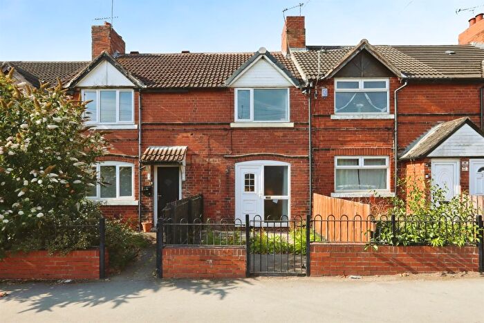 3 Bedroom Terraced House For Sale In Doe Quarry Lane, Dinnington, Sheffield, S25