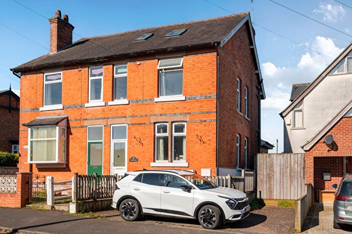 4 Bedroom Semi-Detached House For Sale In Dale Road, Keyworth, Nottingham, Nottinghamshire, NG12