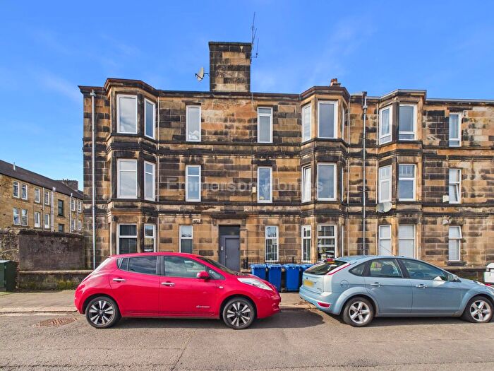 2 Bedroom Flat For Sale In Whitehaugh Drive, Paisley, PA1