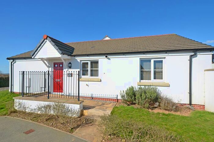 2 Bedroom Detached Bungalow For Sale In Kew Wav, Probus, Truro, TR2