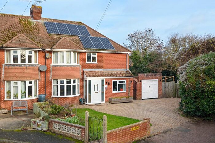 4 Bedroom Semi Detached House For Sale In Heaton Road, Canterbury, CT1