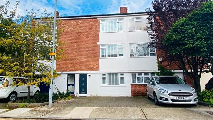 3 Bedroom Terraced House To Rent In Athelstan Close, Romford, RM3