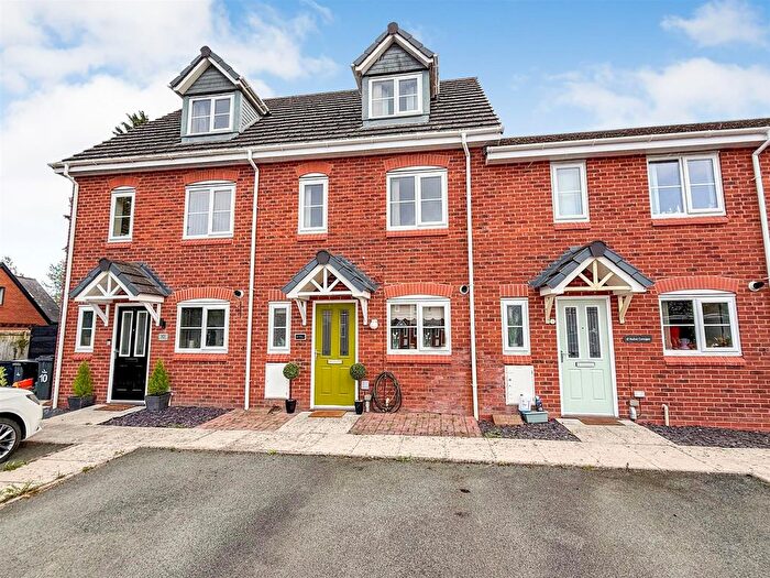 3 Bedroom Terraced House For Sale In Parc Hafod, Four Crosses, Llanymynech, SY22