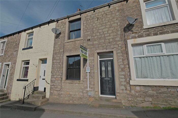 2 Bedroom Terraced House To Rent In The Butts, Barnoldswick, Lancashire, BB18