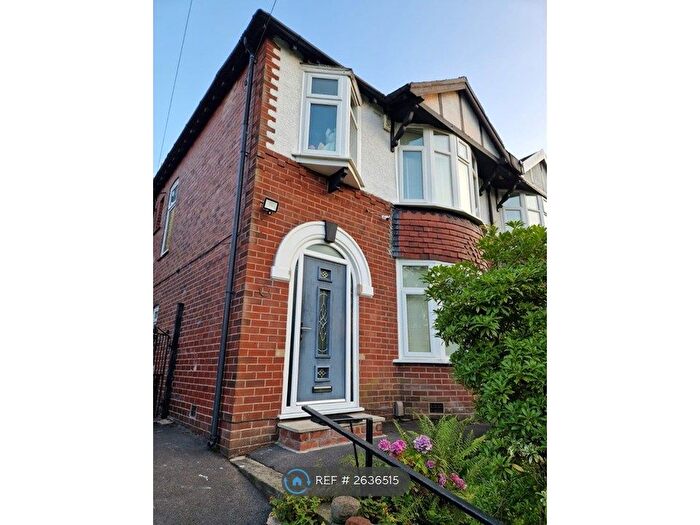 4 Bedroom Semi-Detached House To Rent In Hilton Lane, Prestwich, Manchester, M25