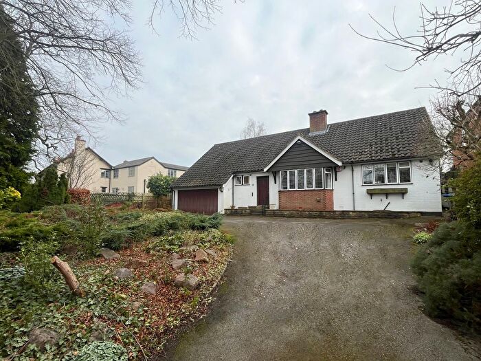 3 Bedroom Detached Bungalow To Rent In Gaulby Lane, Stoughton, Leicester, LE2
