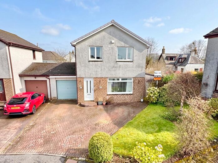 3 Bedroom Link Detached House For Sale In Aitken Drive, Beith, KA15