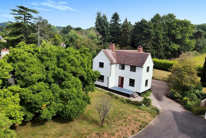 4 Bedroom Detached House For Sale In Taunton Road, Kingston St. Mary, Taunton, TA2