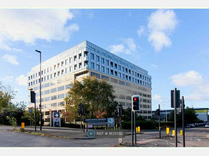 Studio To Rent In Westgate House, London, W5