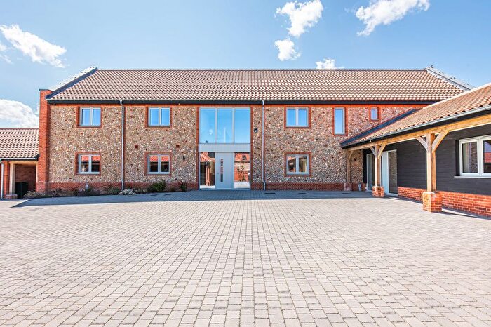 4 Bedroom Property For Sale In Barn Style New Home, Baconsthorpe, NR25