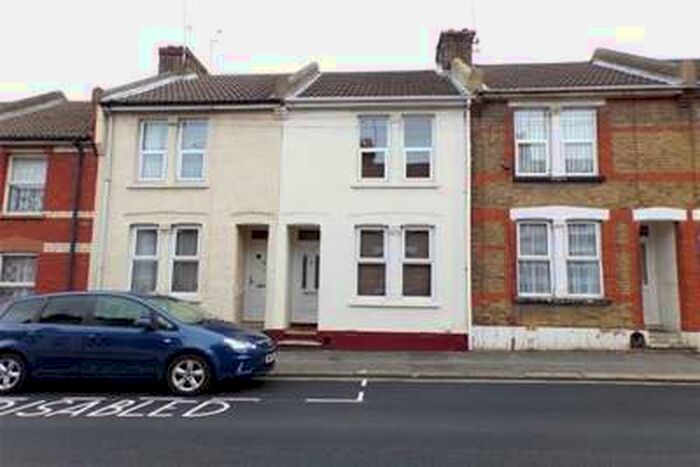 3 Bedroom House To Rent In Catherine Street, Rochester, ME1