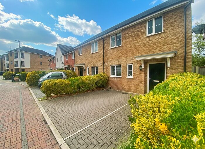 2 Bedroom Semi-Detached House To Rent In Ash Road, Chigwell, IG7