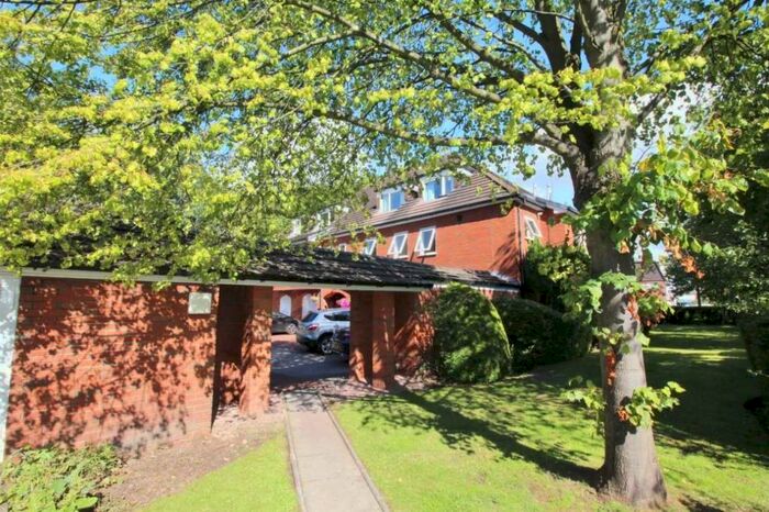 2 Bedroom Apartment To Rent In Green Hall Mews, Wilmslow, Cheshire, SK9