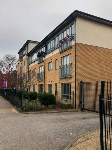 2 Bedroom Flat To Rent In The Fanshawe Gale Street, Dagenham RM9