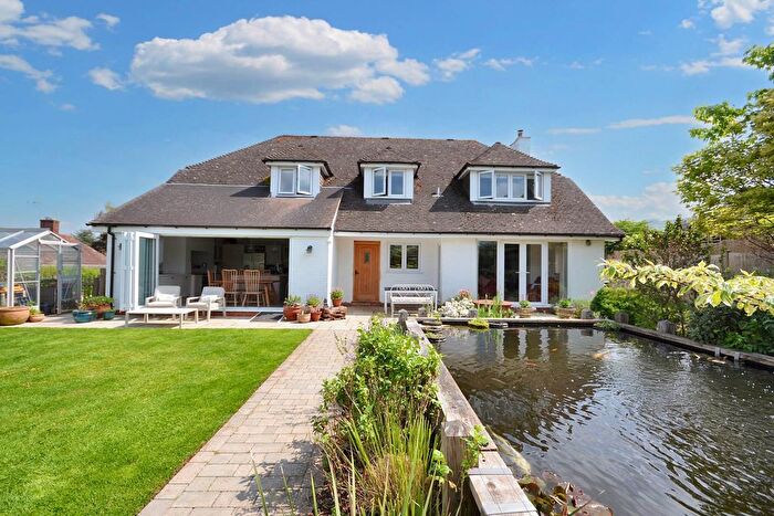 5 Bedroom Detached House For Sale In Great Comberton, Pershore, Worcestershire, WR10