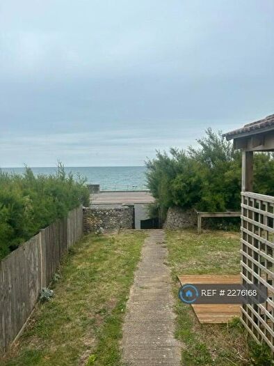 1 Bedroom Flat To Rent In Marine Parade, Seaford, BN25