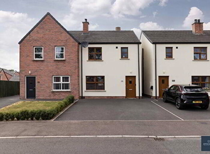 3 Bedroom TownHouse For Sale In Nicholson Green, Donaghcloney, BT66