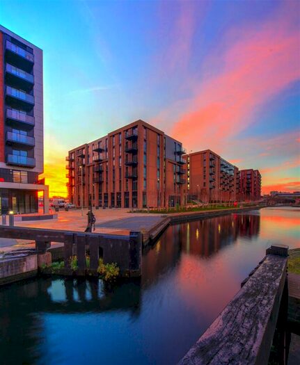 2 Bedroom Apartment To Rent In Middlewood Locks, Lockgate Square, M5