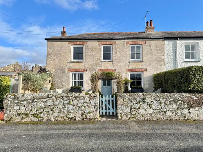 3 Bedroom Cottage For Sale In Quay Road, Charlestown, PL25