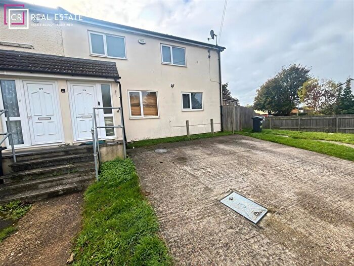 2 Bedroom Terraced House For Sale In Coombe Road, Maidstone, ME15