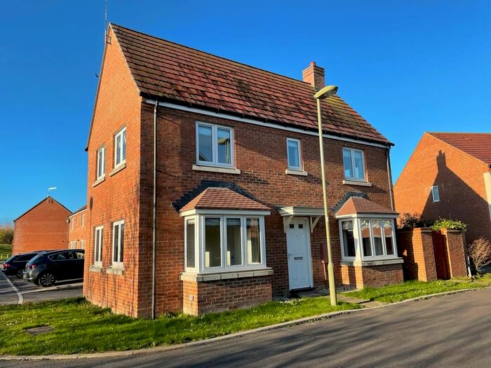 3 Bedroom Detached House To Rent In Isis Close, Chilton, Didcot OX11