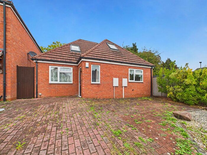 3 Bedroom Chalet For Sale In Field Lane, Chaddesden, DE21
