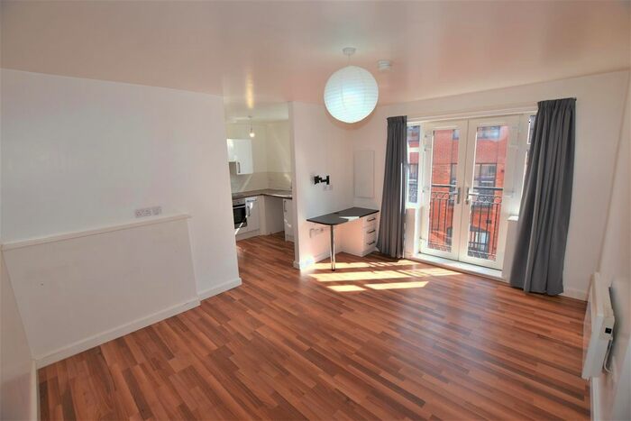 Studio To Rent In Clyde Court, Erskine Street, Leicester, LE1