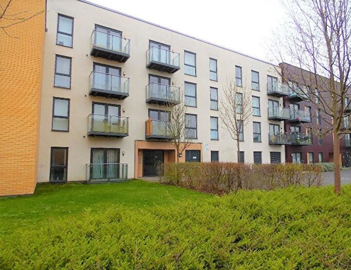 1 Bedroom Flat To Rent In Huygens House, EN3