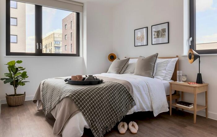 2 Bedroom Flat To Rent In Equipment Works, London, E17