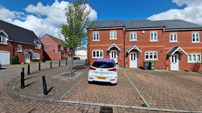 3 Bedroom Semi Detached House To Rent In Becks Close, Birstall, LE4