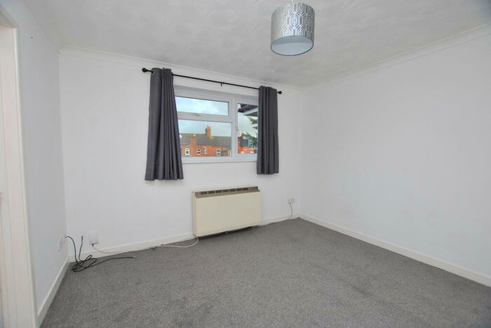1 Bedroom Flat To Rent In George Court, LU7