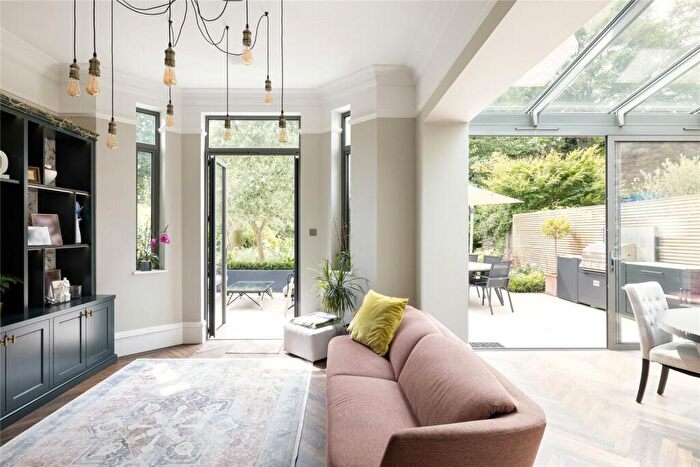 5 Bedroom Detached House To Rent In Teignmouth Road, London, NW2