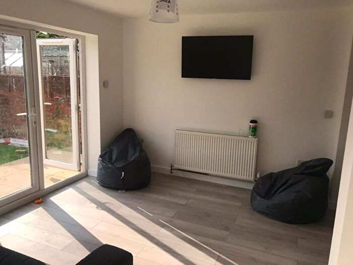 1 Bedroom Semi-Detached House To Rent In Bridgman Grove, Bristol, BS34