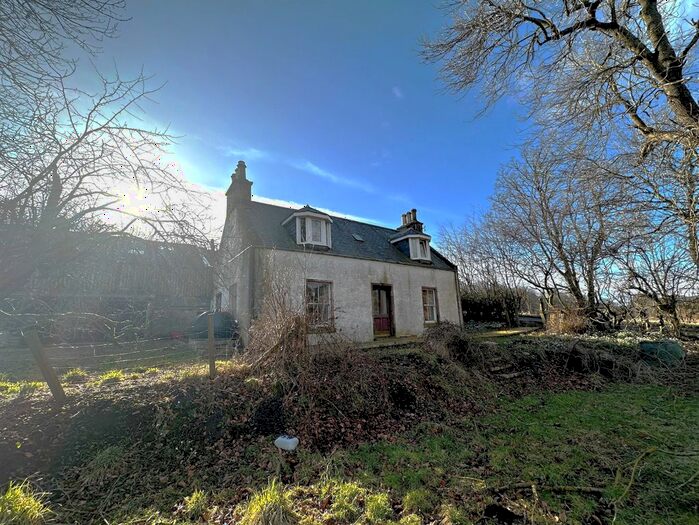 5 Bedroom Farmhouse For Sale In King Edward, Banff, AB45