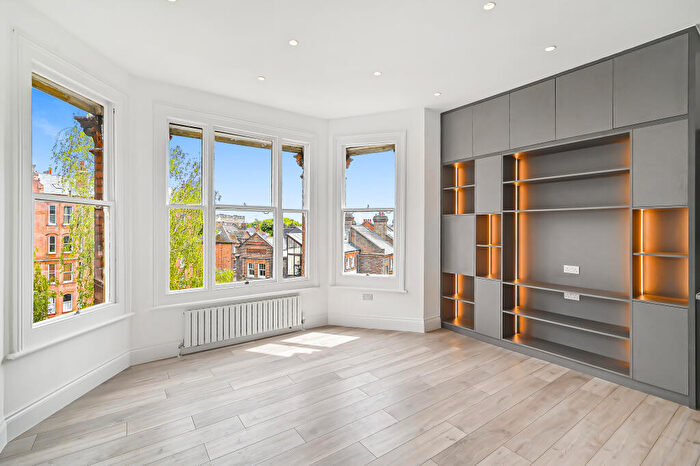 2 Bedroom Flat For Sale In Sutherland House, Greencroft Gardens, London, NW6
