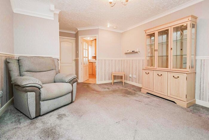 2 Bedroom Semi-Detached House For Sale In The Forge, Halesowen, B63