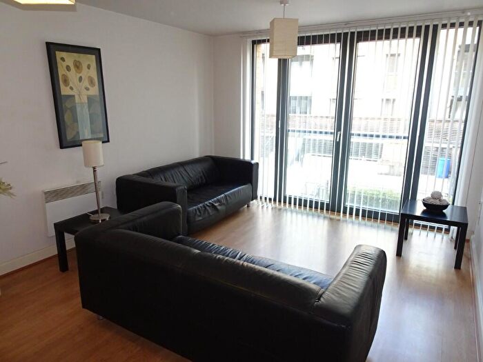 1 Bedroom Apartment To Rent In Southside, St. John's Walk, B5