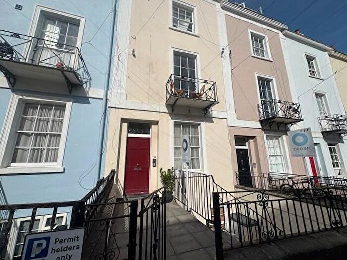 1 Bedroom Apartment To Rent In Southleigh Road, Clifton, BS8