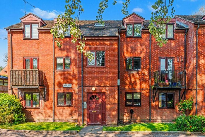 1 Bedroom Apartment For Sale In Bridge Court, Banbury Road, Southam, CV47
